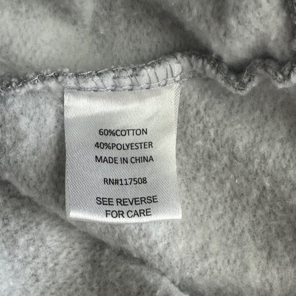 Someone Cares Not Me But Someone Wound Up Gray Graphic Sweatshirt M(7-9) Cotton/ - Picture 5 of 6